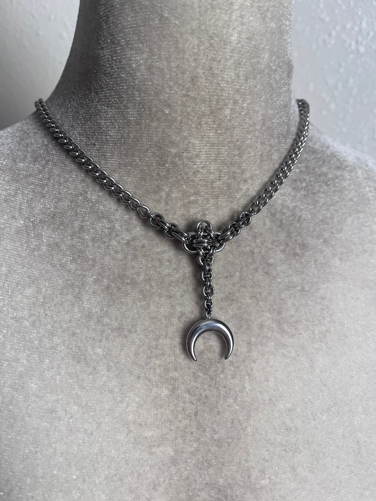Moon Lariat