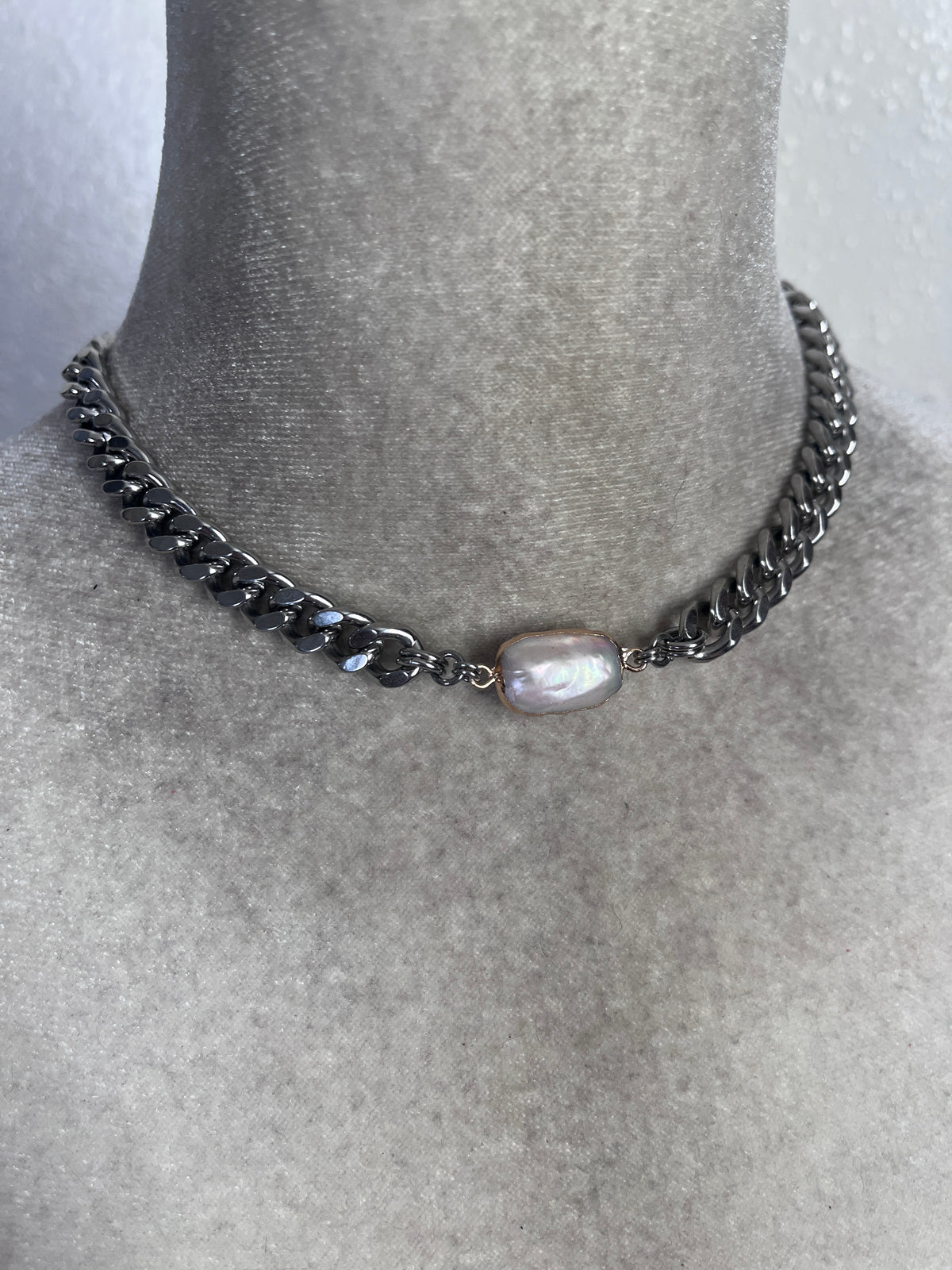 Your Pearl choker