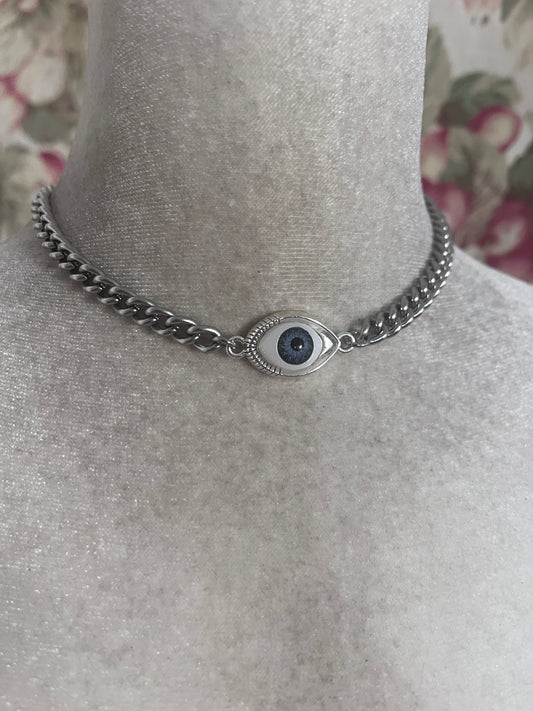 Dark blue eye choker