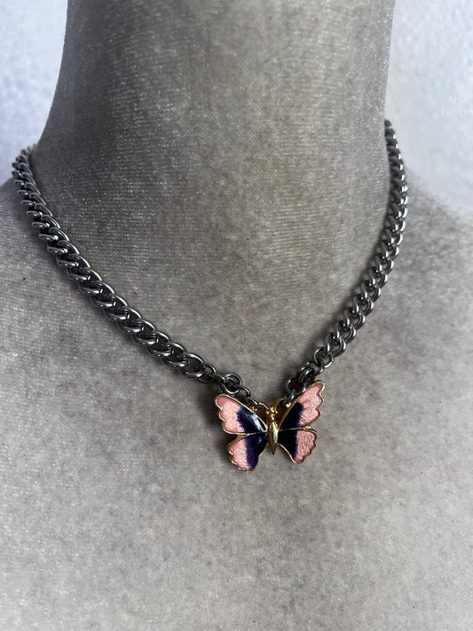 Little butterfly choker