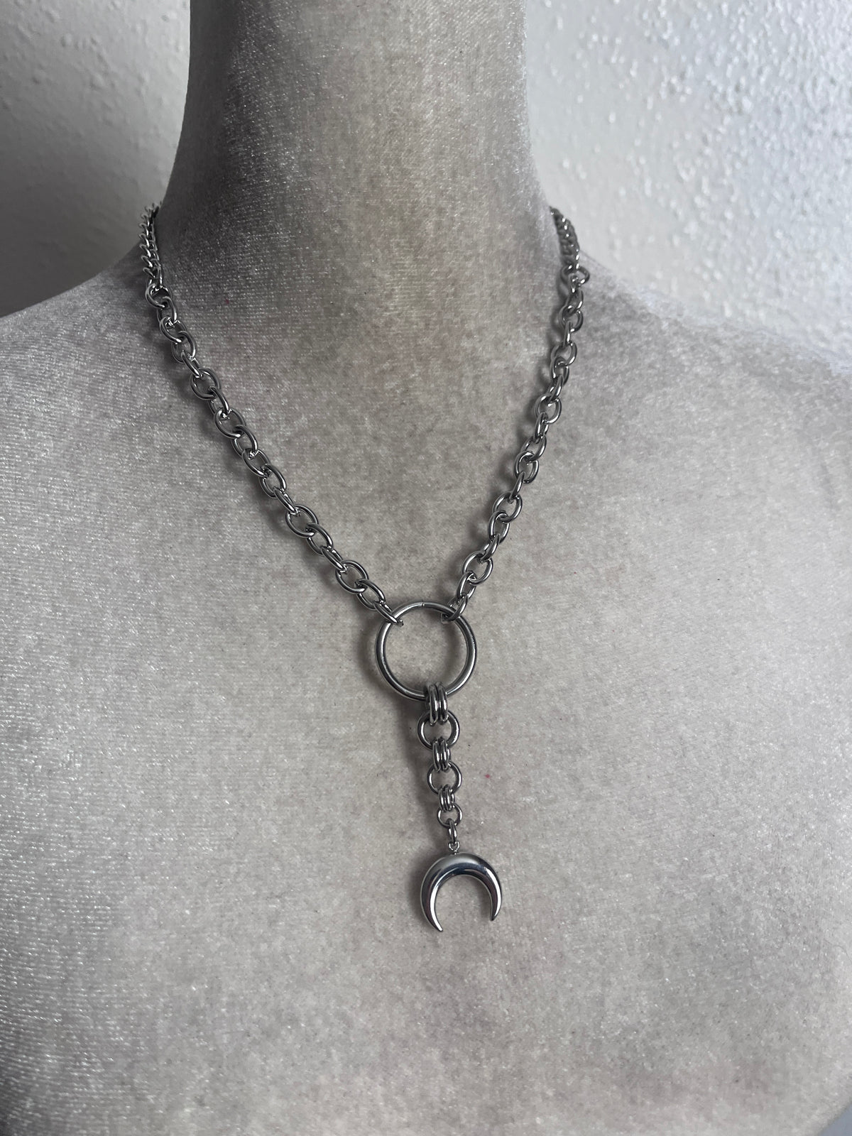 Moon Lariat