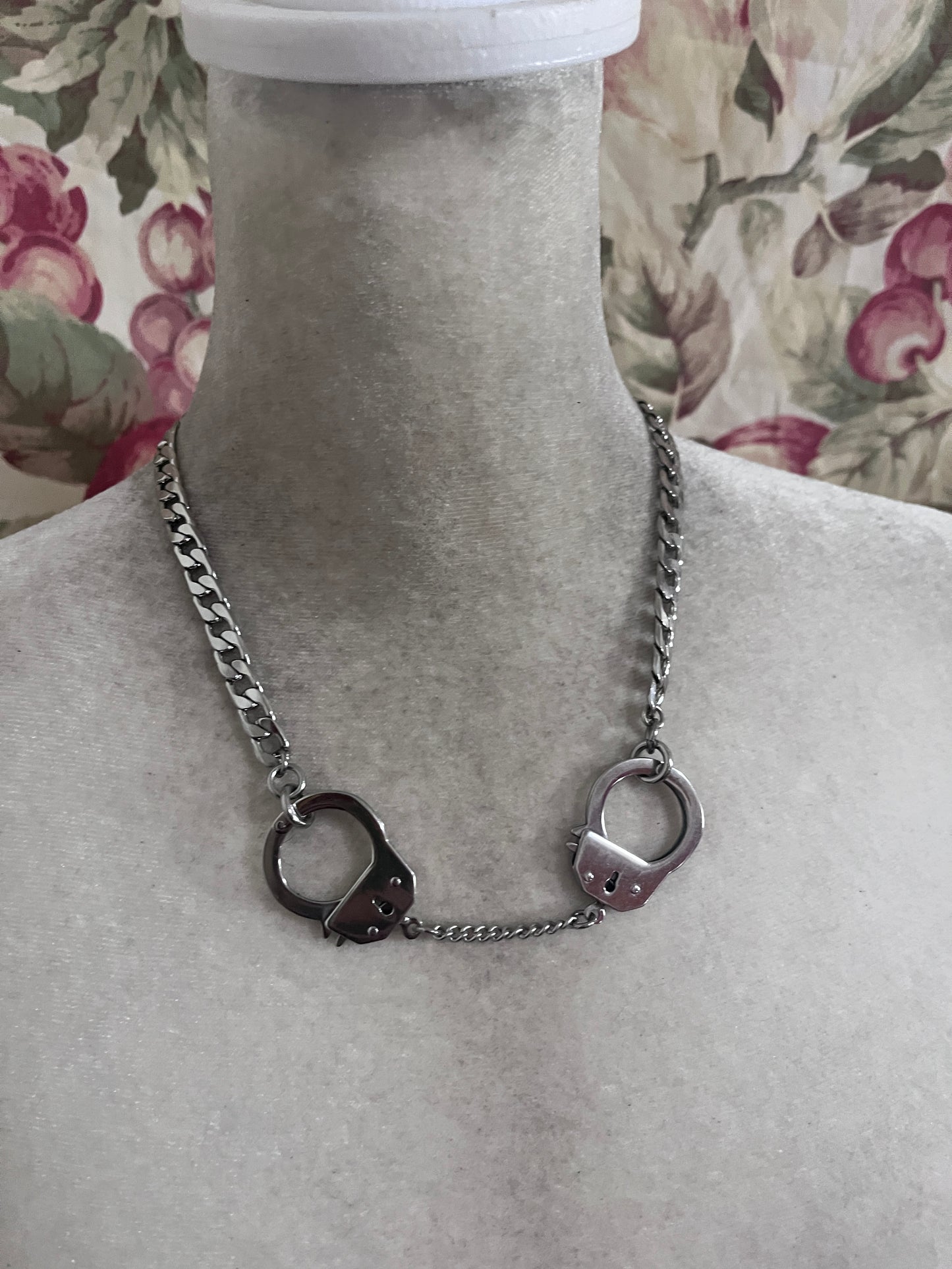 For tiny wrists,  cuff choker