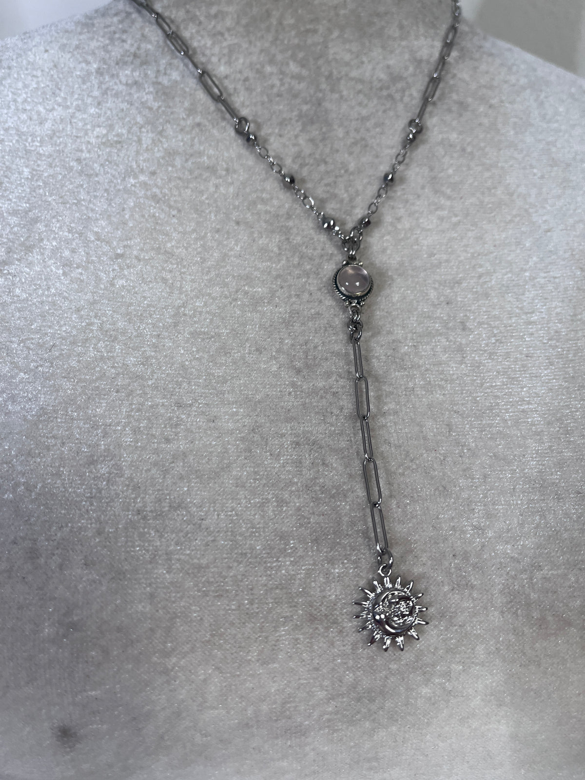 Sunny Lariat