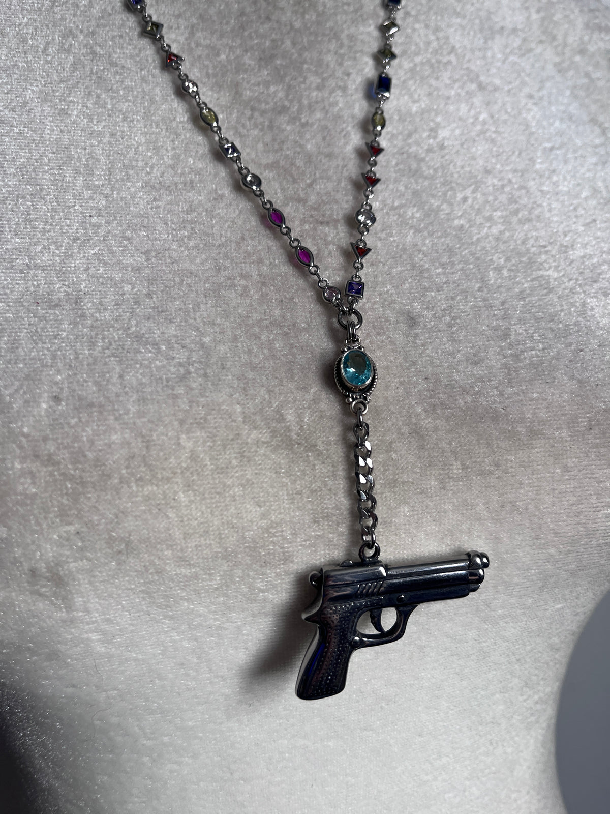 Girl is a Gun, aquamarine