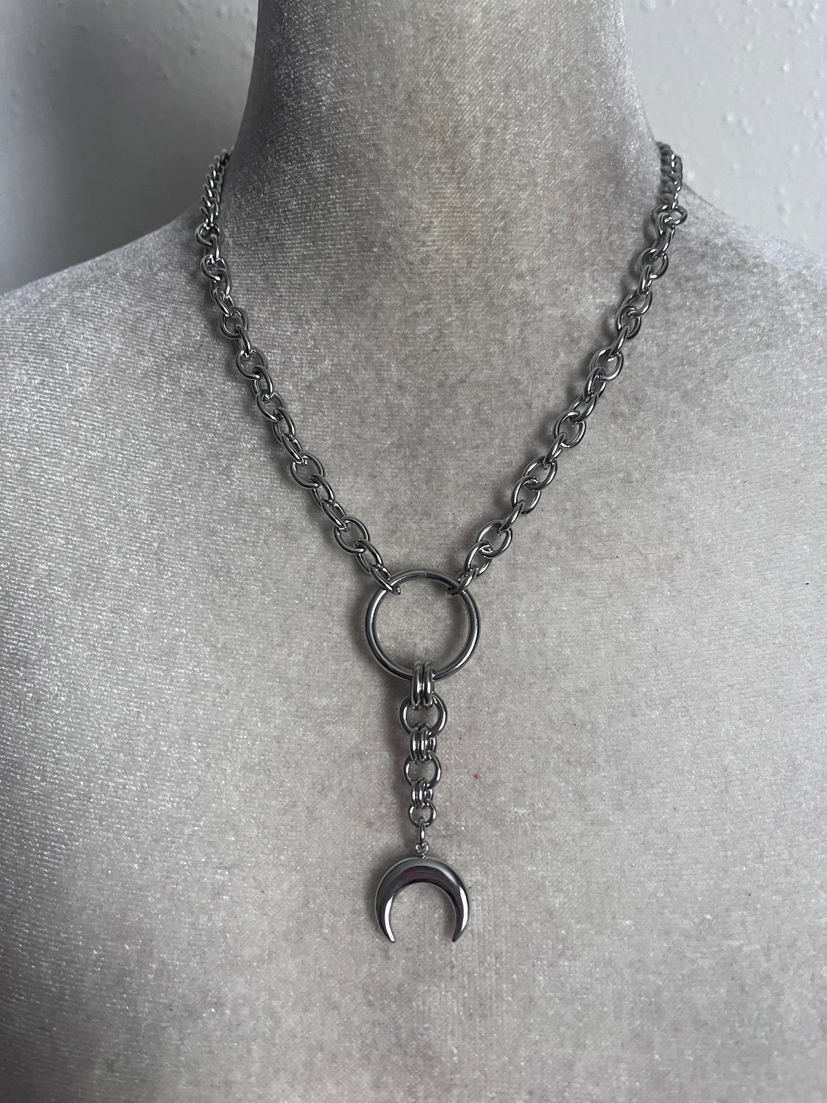 Moon Lariat