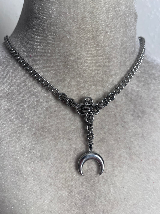 Moon Lariat